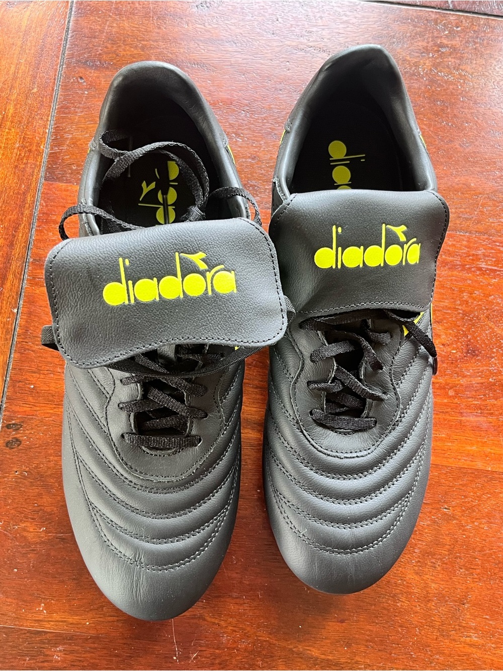 Diadora Brasil Icon LT+ LP12 Mens Soccer Cleats Black Neon Yellow Size 11 NEW